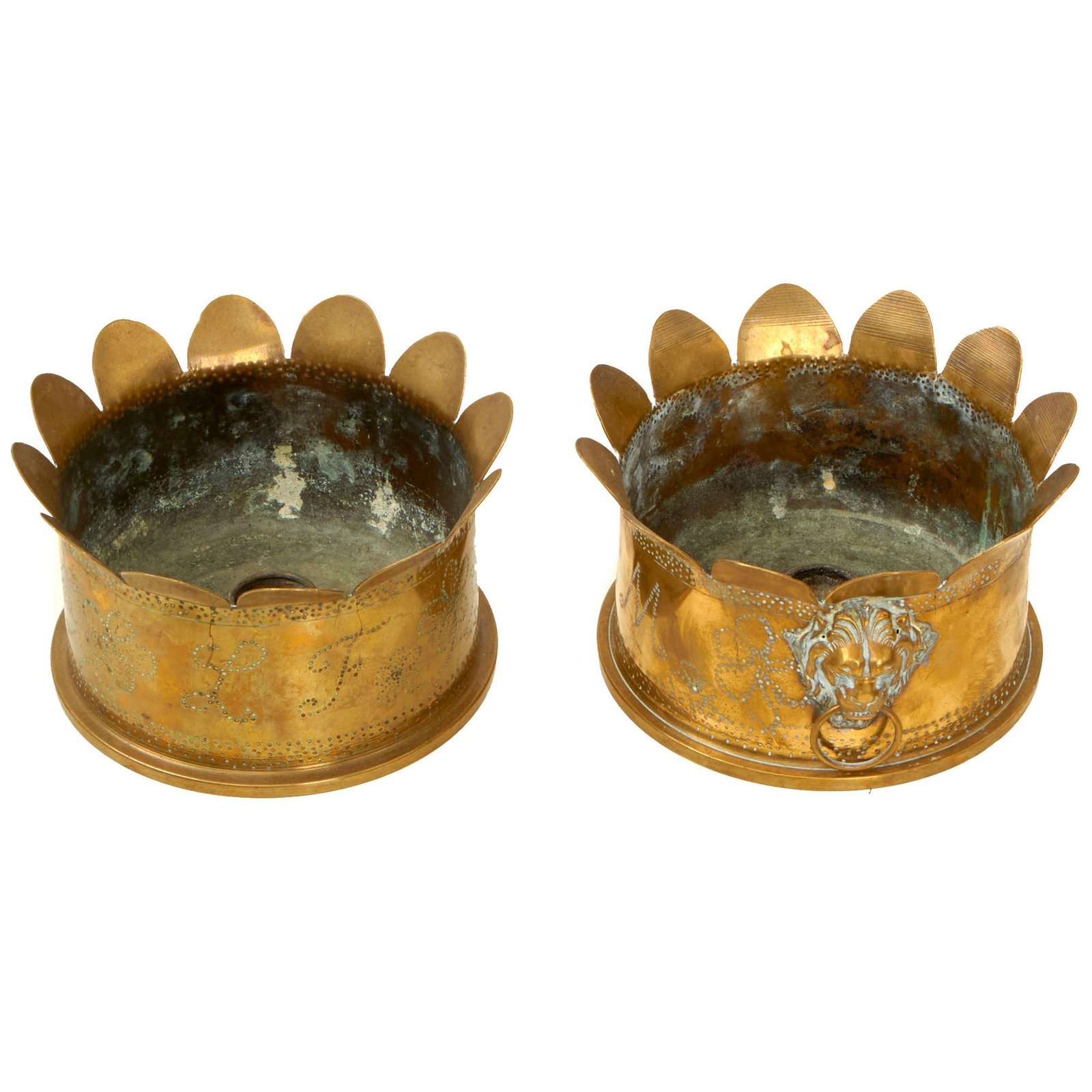 Buy Original British WWI Pair of Howitzer Trench Art Shells with Flowers & Lion’s Head - 1917 Dated | Original Firearms Antique For Sale