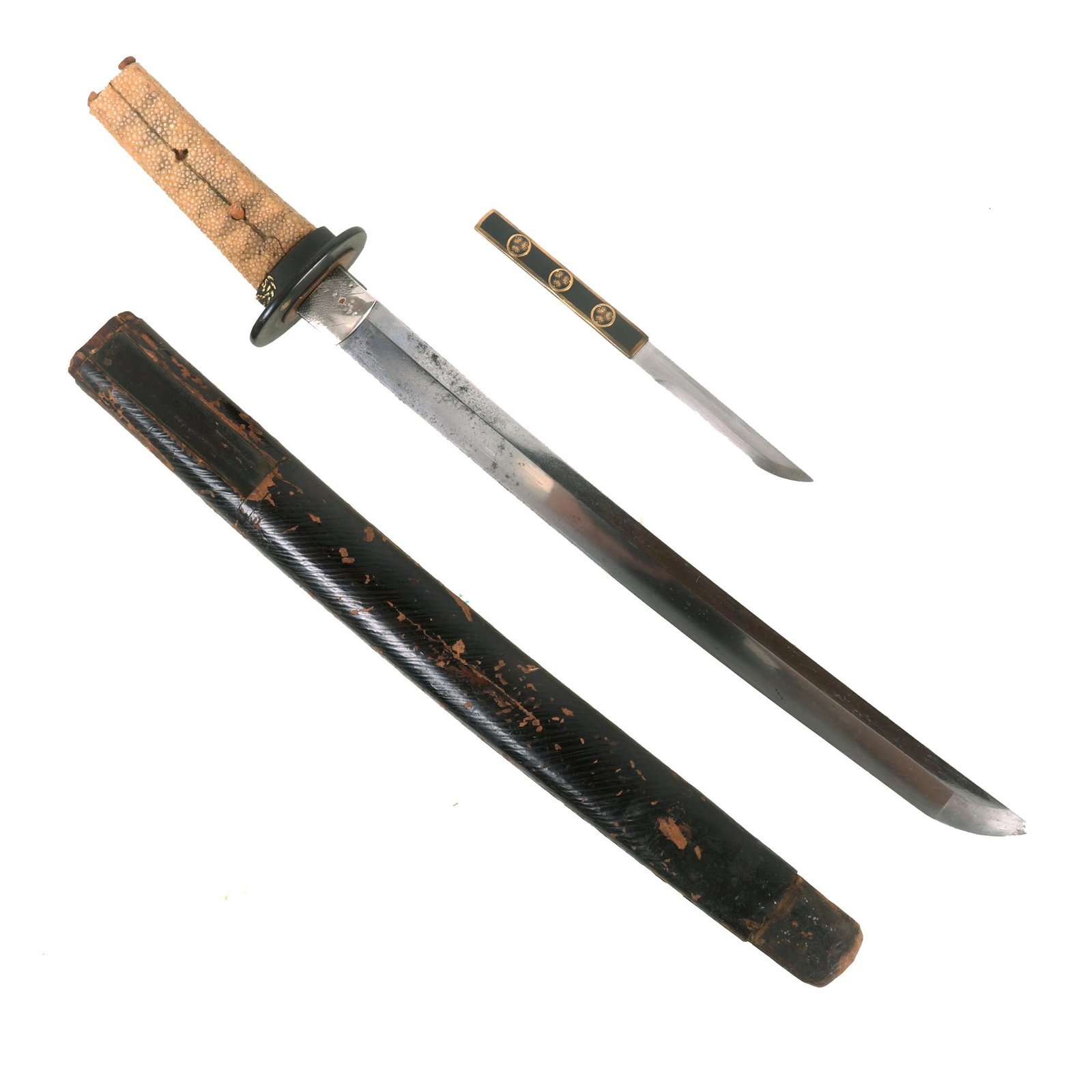 Buy Original 18th Century Edo Period Japanese Ko-Wakizashi Short Sword with Lacquered Scabbard and Kogatana Knife | Original Firearms Antique For Sale