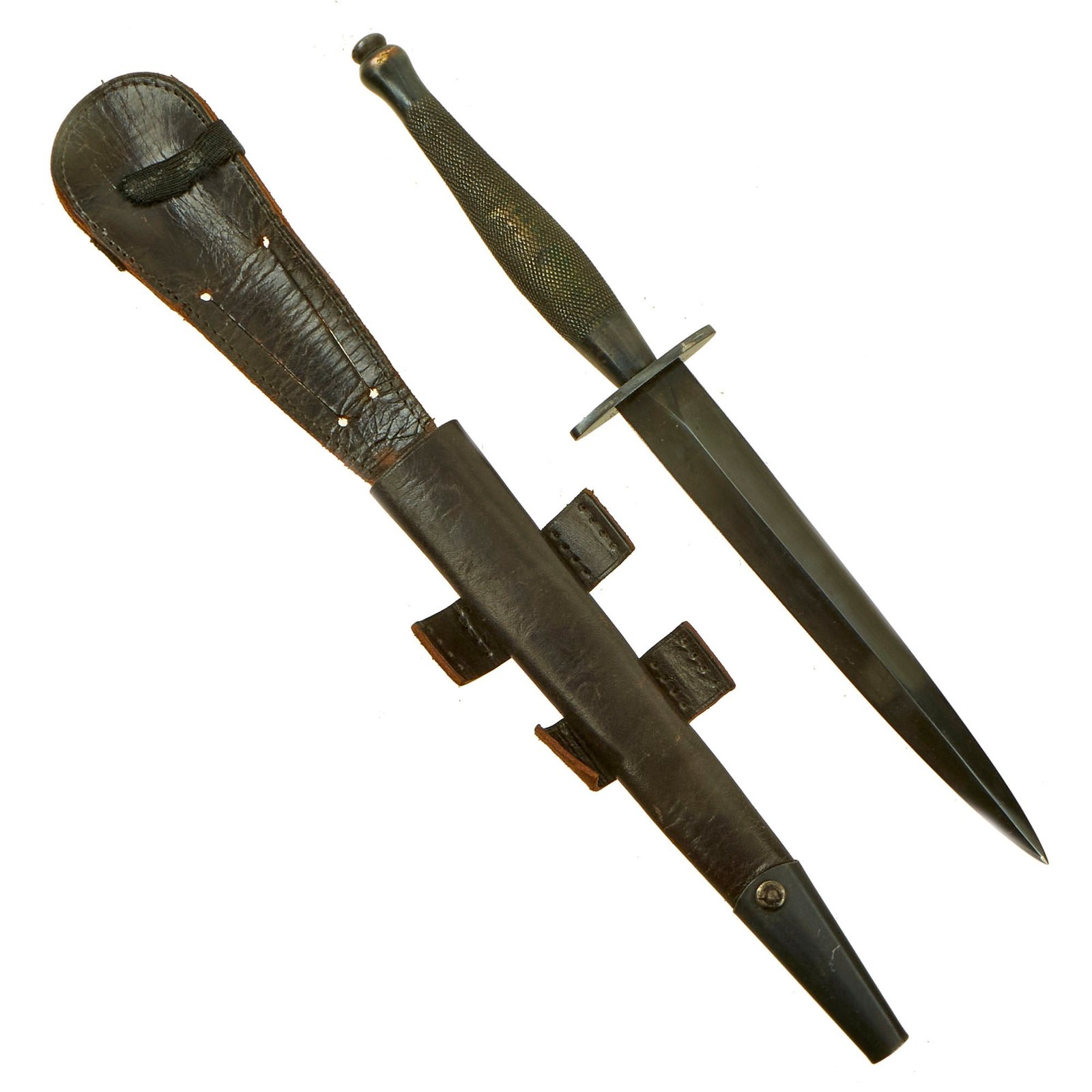 Buy Original British WWII Second Pattern B2 Marked Fairbairn-Sykes Fighting Knife with Named Scabbard | Original Firearms Antique For Sale
