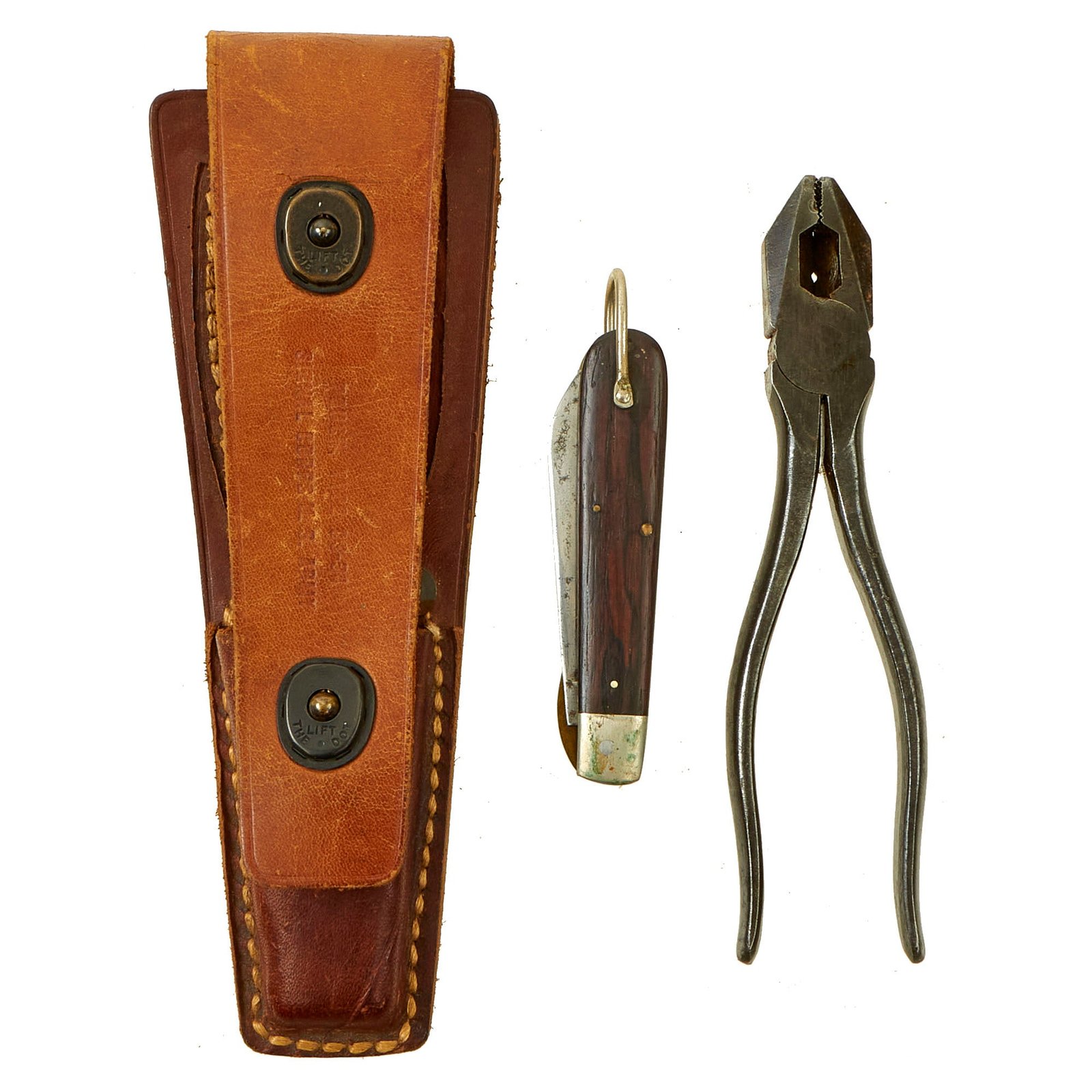 Buy Original U.S. WWII US Army Signal Corps Lineman’s Tool Set With CS-34 Leather Pouch, TL-29 Pocket Knife and TL-13 Pliers | Original Firearms Antique For Sale