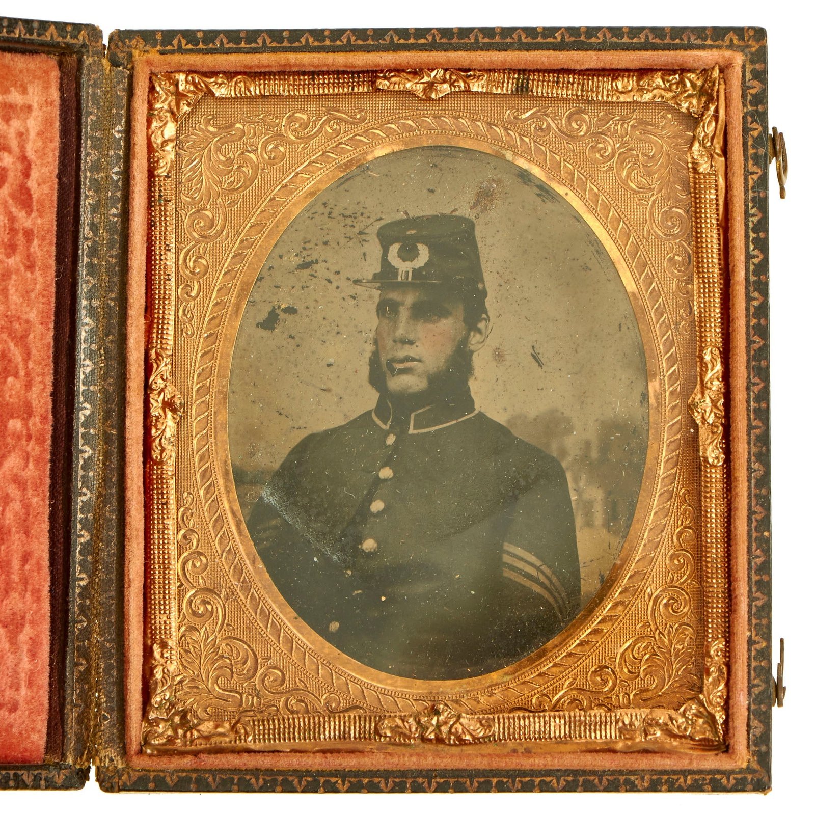 Buy Original U.S. Pre/Early Civil War Sixth Plate Ambrotype of Federal Soldier in Frock Coat and Kepi With Insignia Visible | Original Firearms Antique For Sale