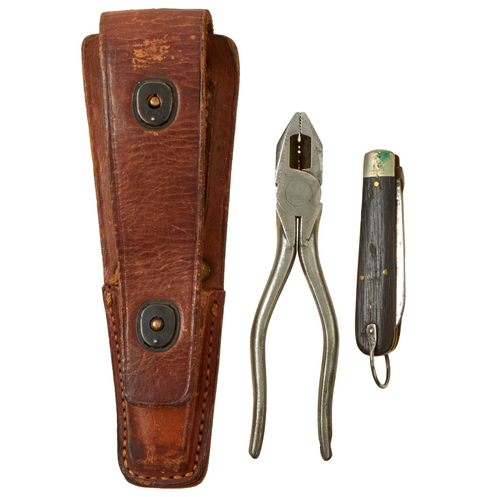 Buy Original U.S. WWII US Army Signal Corps Lineman’s Tool Set With CS-34 Leather Pouch, TL-29 Pocket Knife and H. Boker Pliers | Original Firearms Antique For Sale