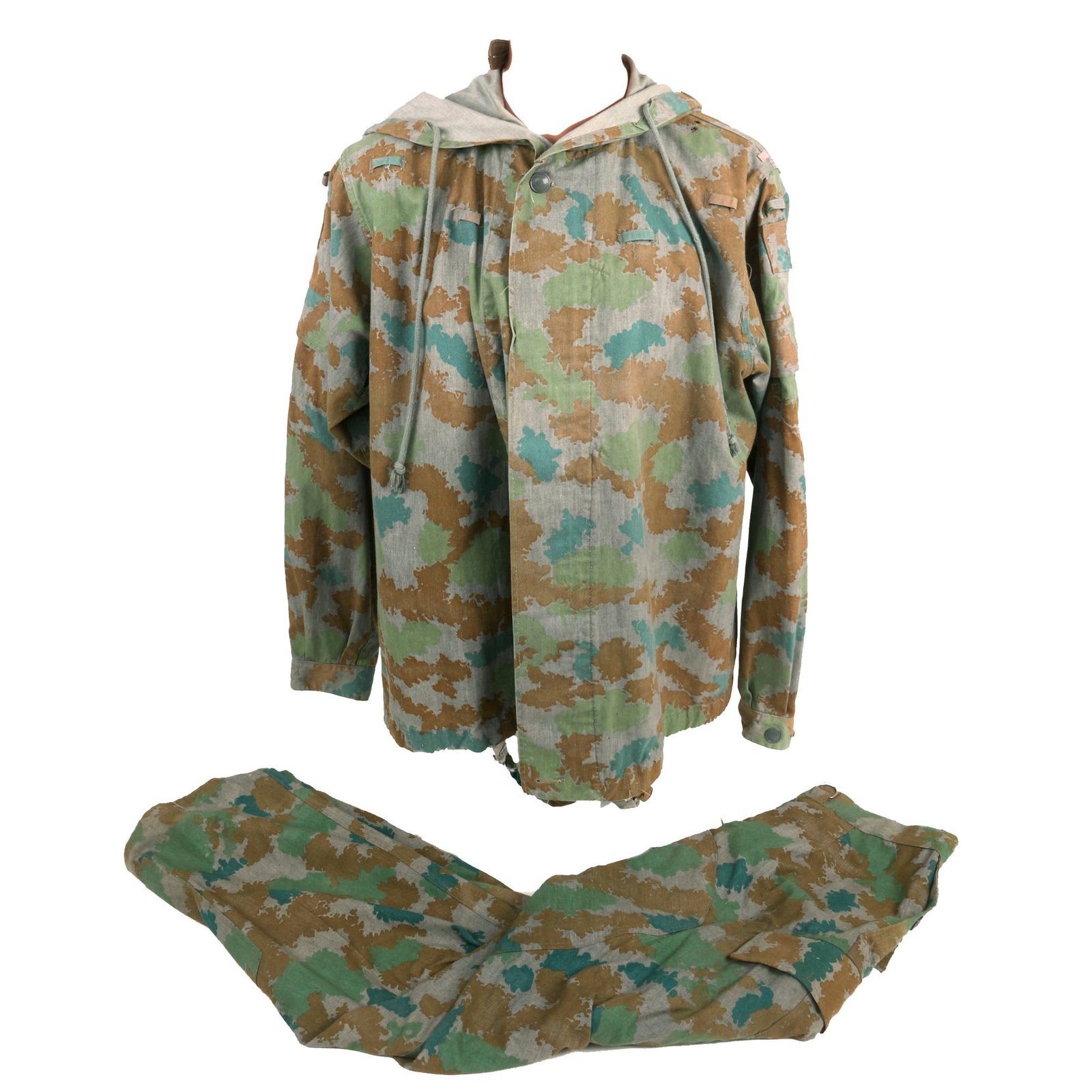 Buy Original Cold War East German Unissued M58 Flachentarn Blumentarn Camouflage Uniform - Smock, and Trousers (Dated 1963) | Original Firearms Antique For Sale
