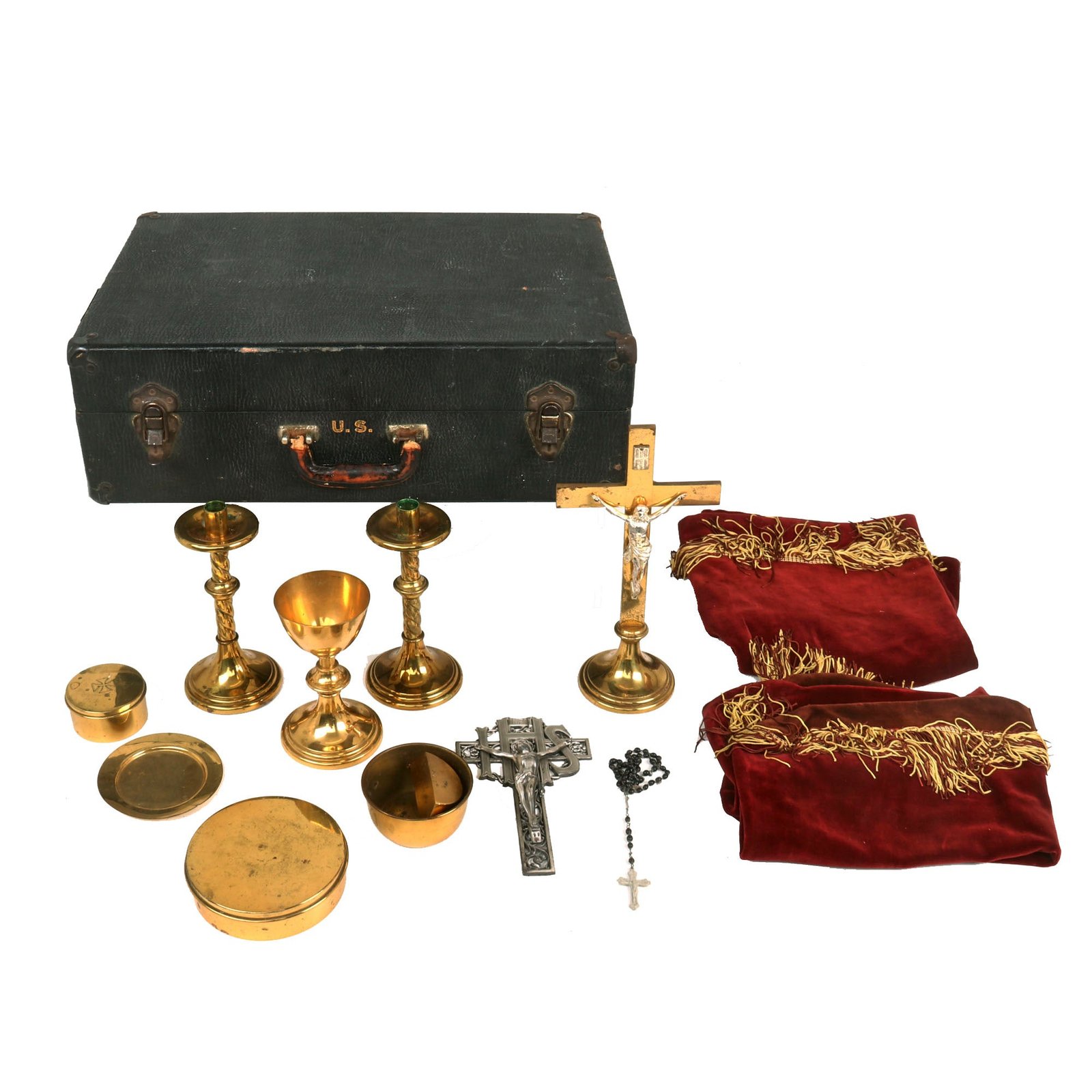 Buy Original U.S. WWII US Army Chaplain Corps Catholic / Protestant Portable Altar Set With Original Contents | Original Firearms Antique For Sale