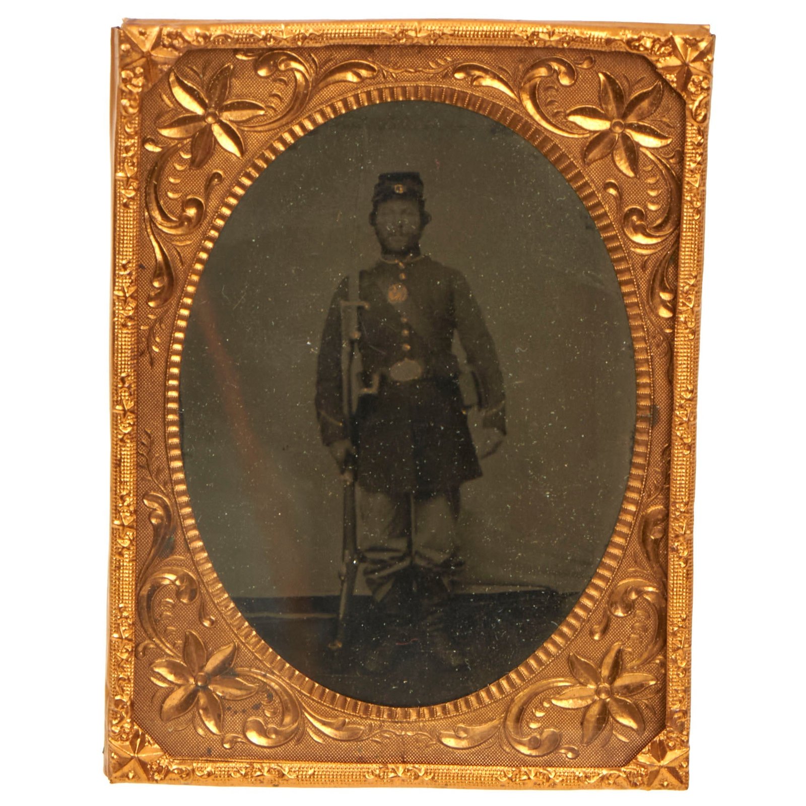 Buy Original U.S. Civil War Federal Soldier Quarter Plate Tintype Photograph | Original Firearms Antique For Sale