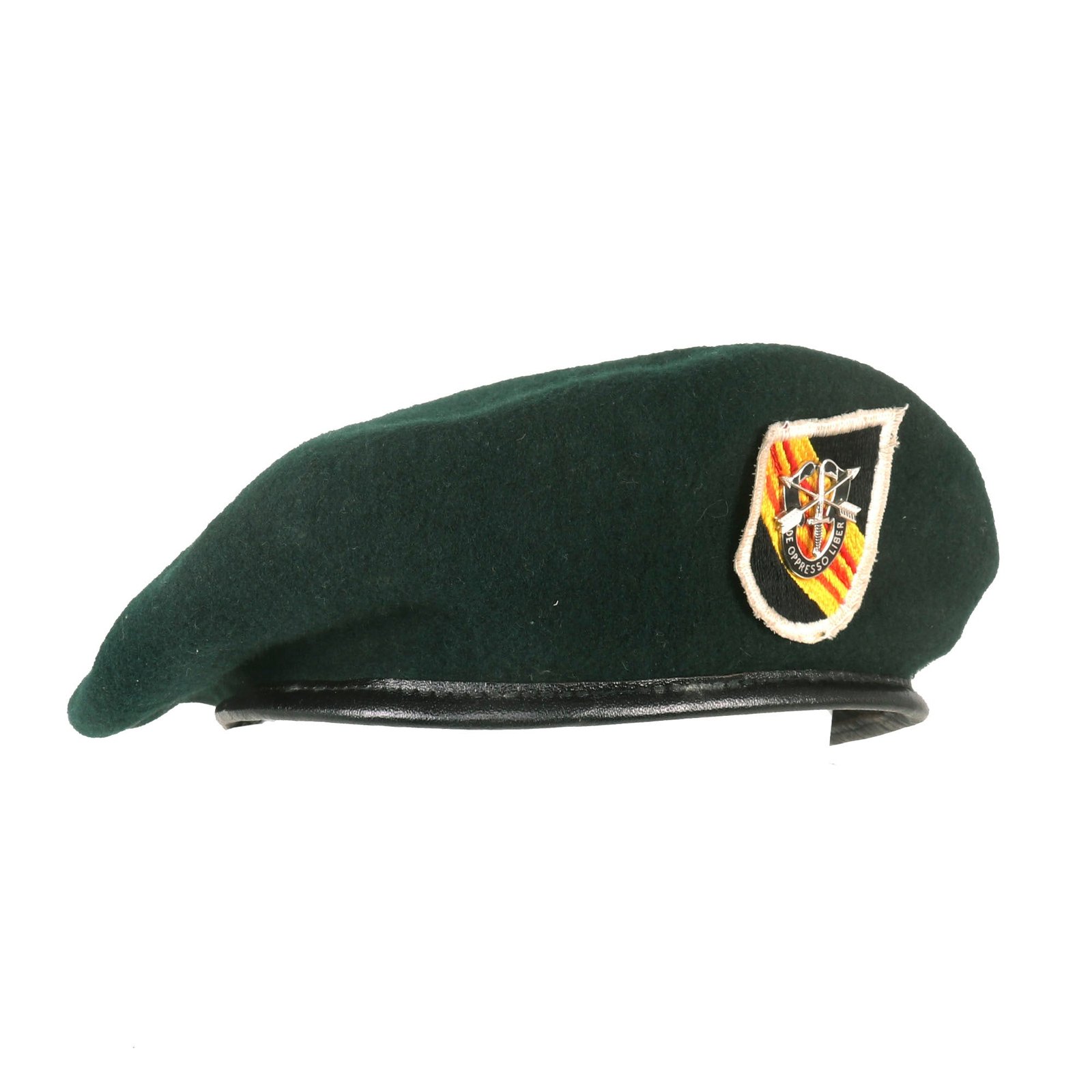 Buy Original U.S. Vietnam War 5th Special Forces Group Airborne Green Beret Dated 1973 - Size 7¾ | Original Firearms Antique For Sale