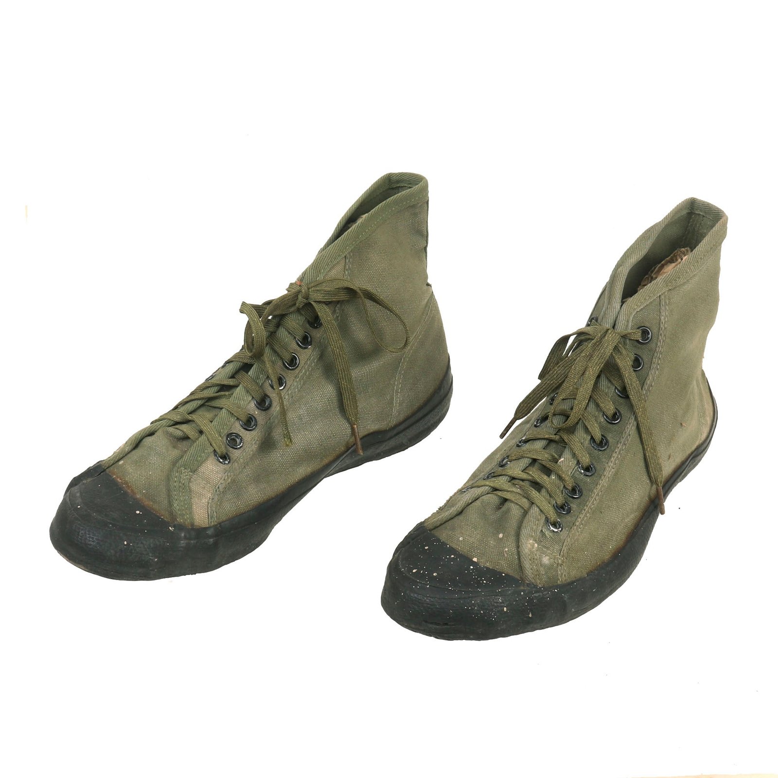 Buy Original U.S. WWII Unissued US Marine Corps “Converse” Style Jungle Sneakers - Matched Pair | Original Firearms Antique For Sale
