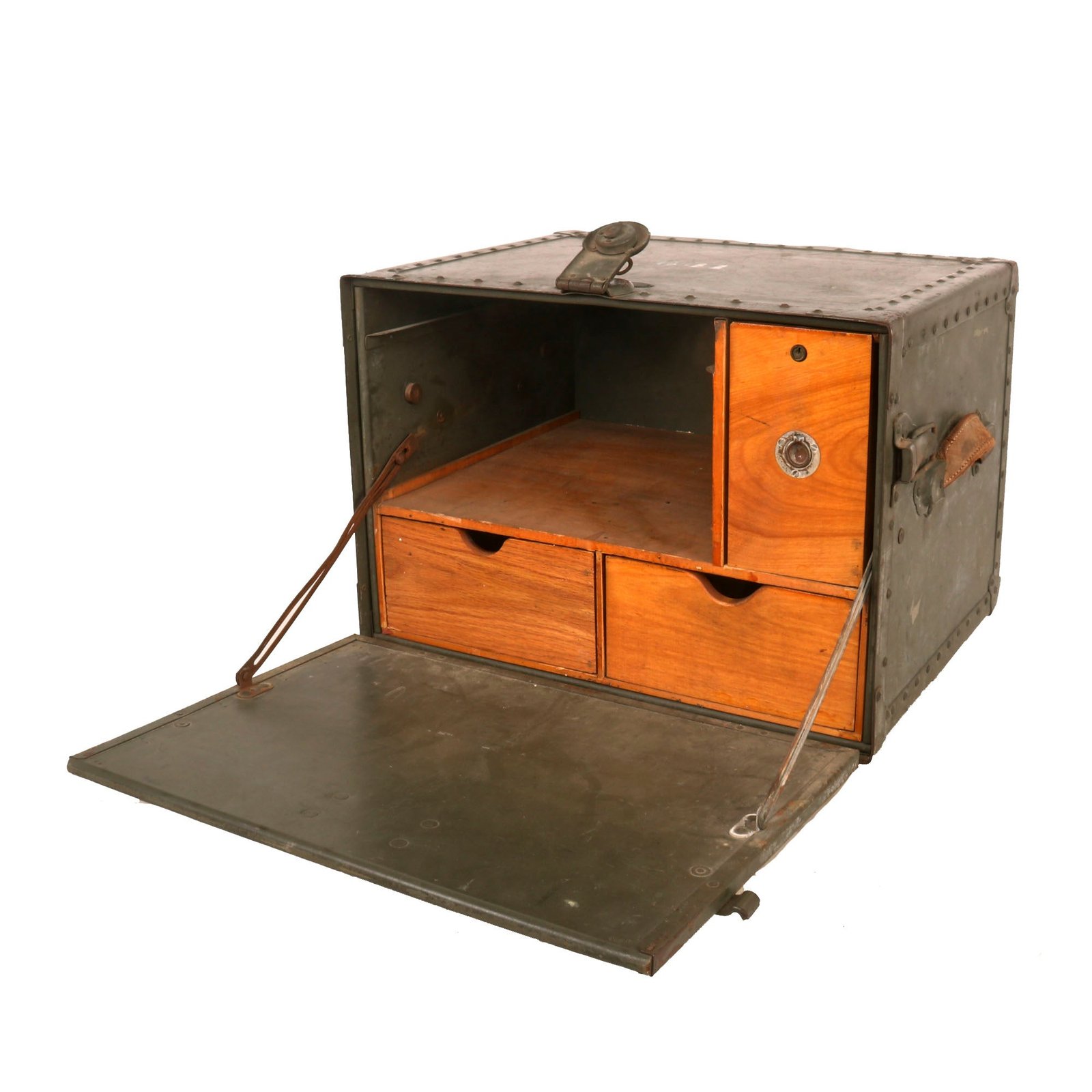 Buy Original U.S. WWII 1944 Dated Army Officer Folding Field Desk by Hartmann Trunk Company | Original Firearms Antique For Sale