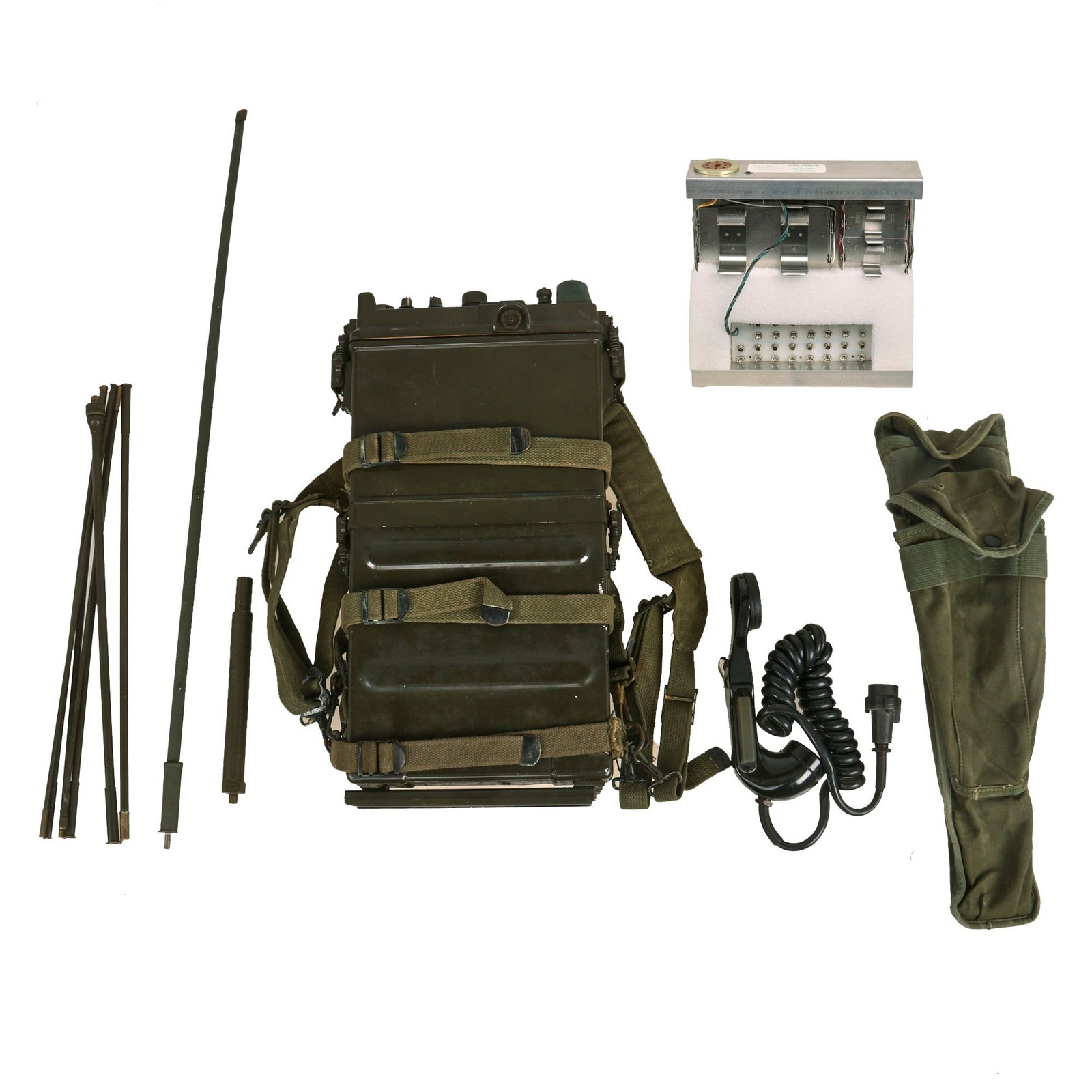 Buy Original U.S. Korean & Vietnam War RT-176 AN/PRC-10 Backpack Radio Rig with ST-120/PR Harness & BA-279/U Battery Adapter | Original Firearms Antique For Sale