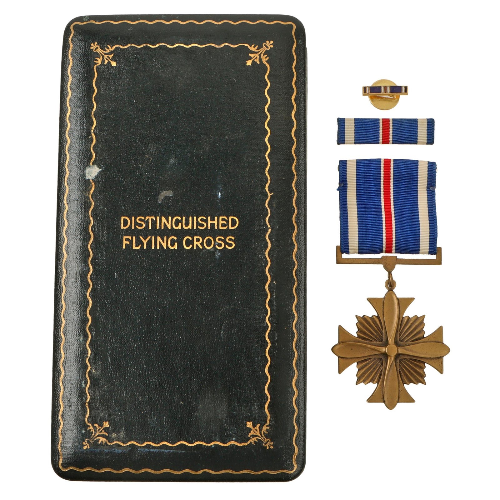 Original U.S. WWII US Distinguished Flying Cross Set With Presentation Case, Ribbon, and Lapel Pin
