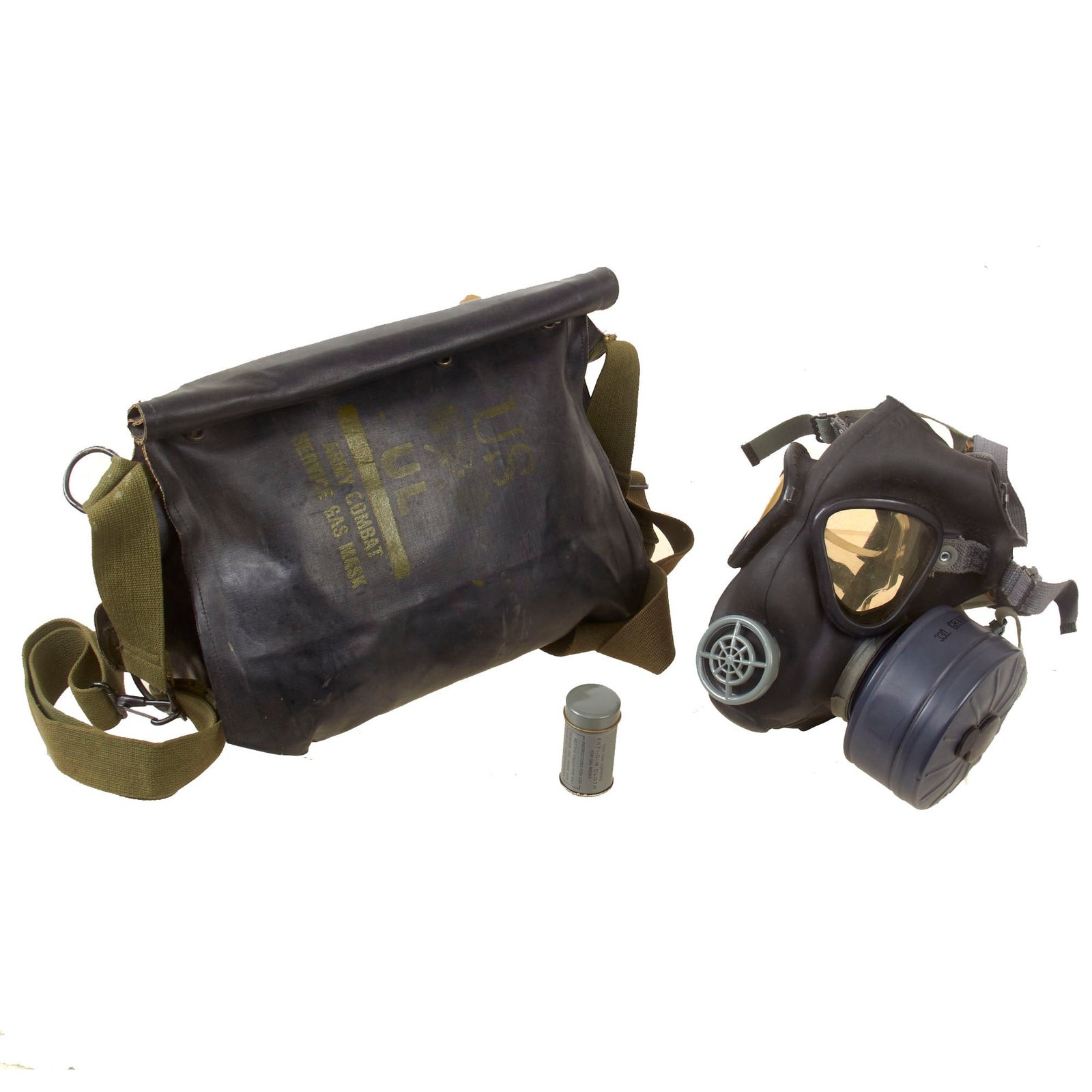 Buy Original U.S. WWII D-Day Invasion E7 Assault Carrier With M5 Gas Mask & Filter | Original Firearms Antique For Sale