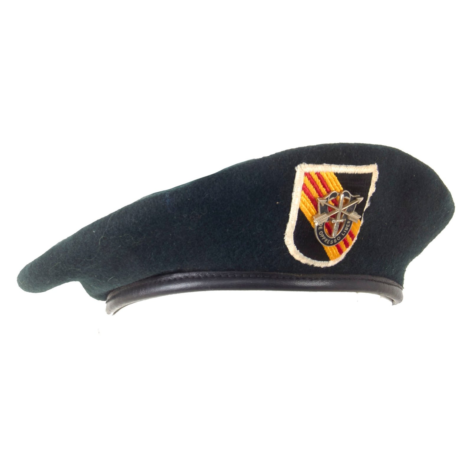 Original U.S. Vietnam War 5th Special Forces Group Airborne Green Beret Dated 1969 - Size 6¾