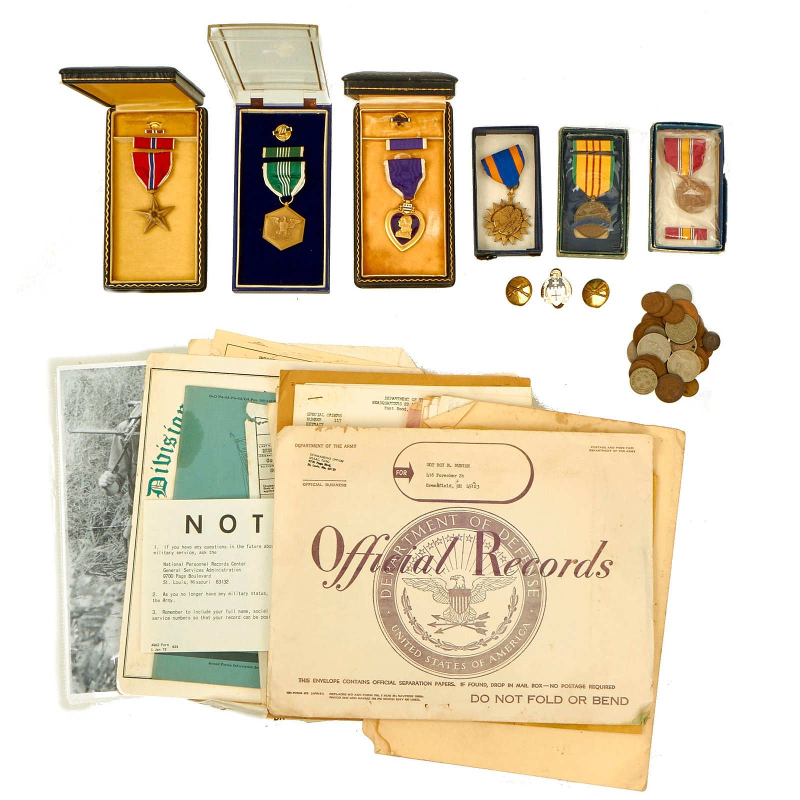 Buy Original U.S. Vietnam War Named 2nd Battalion, 5th Cavalry, 1st Cavalry Division Purple Heart, Bronze Star, Insignia and Document Grouping for Sergeant Roy M. Munyan | Original Firearms Antique For Sale
