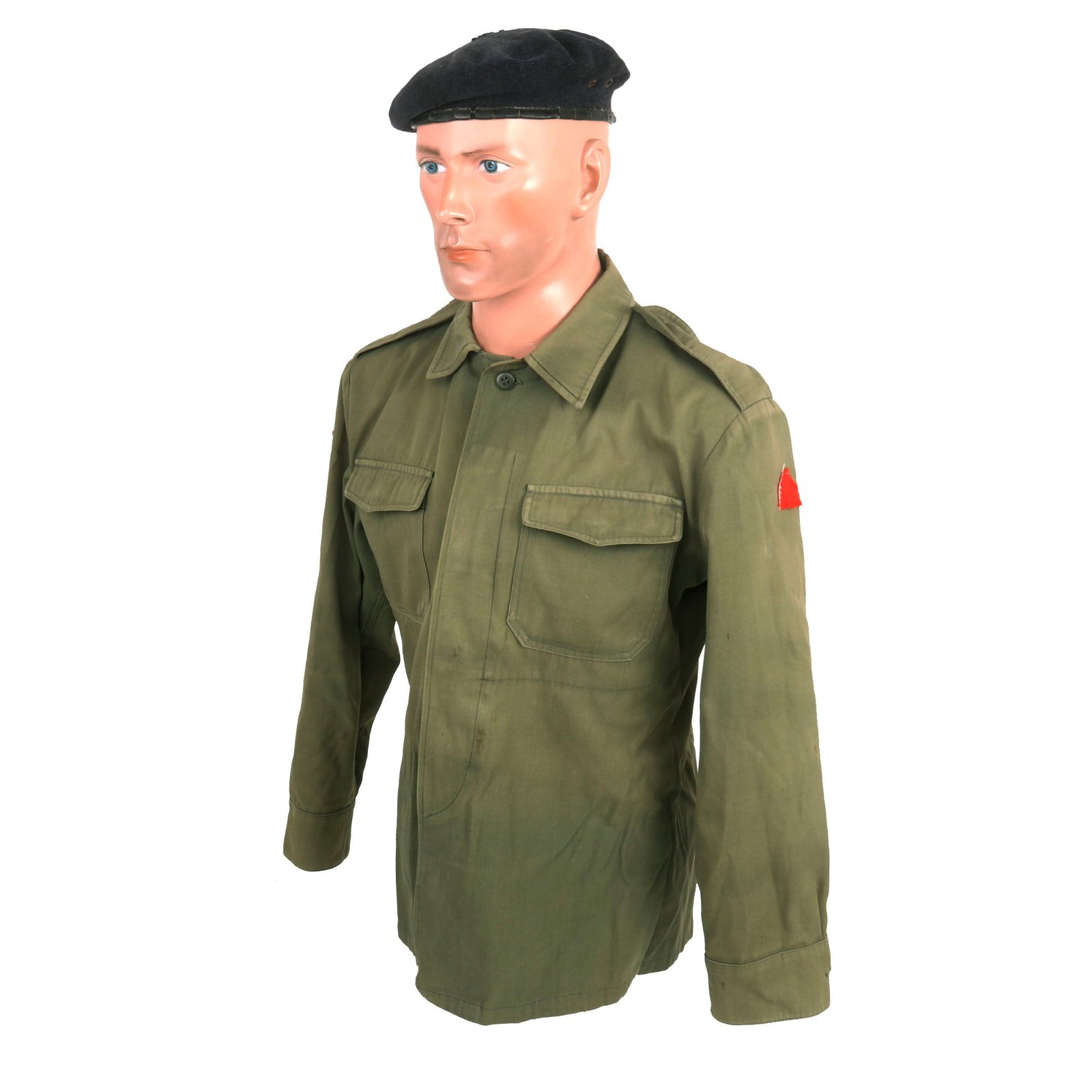 Buy Original Persian Gulf War Iraqi Ministry of Defense Green Uniform Set With Beret - Formerly Part of the A.A.F. Tank Museum | Original Firearms Antique For Sale