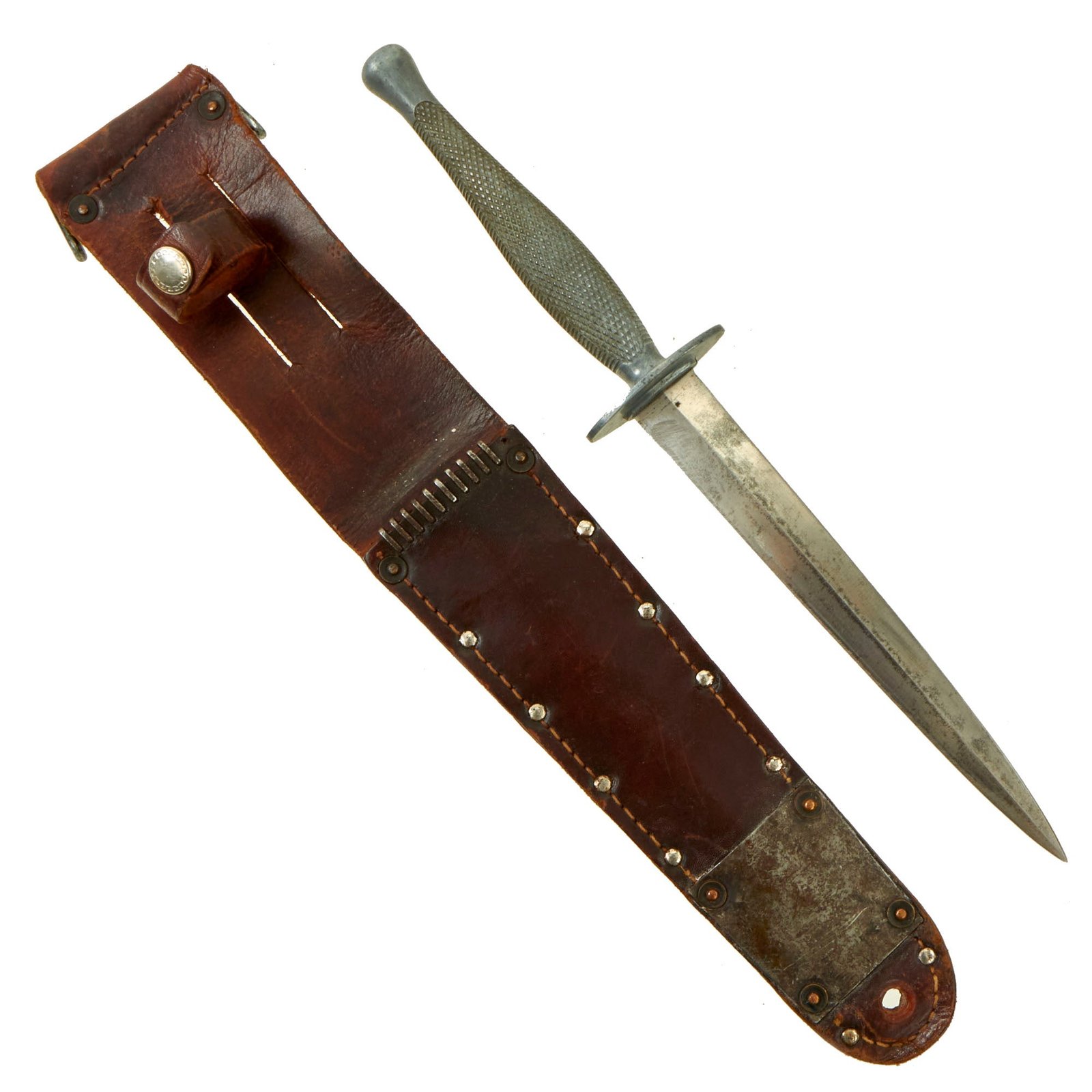 Buy Original U.S. WWII USMC Marine Raider Stiletto Dagger by Camillus with Named M6 Sheath | Original Firearms Antique For Sale