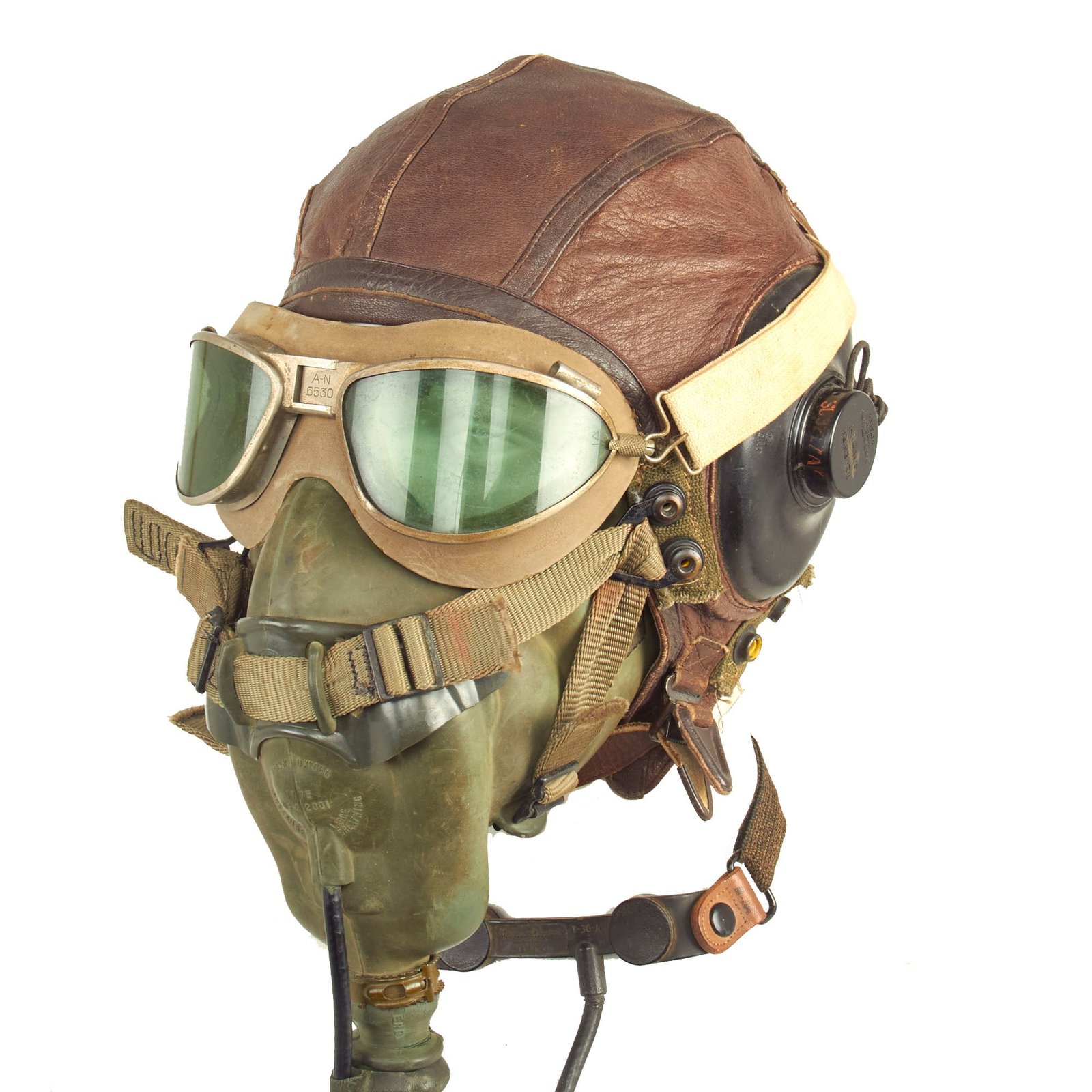 Buy Original U.S. WWII USAAF Aviator Flight Helmet Set - AN6530 Goggles, A-11 Helmet, Throat Mic & Type MS-22001 Oxygen Mask - 4 Items | Original Firearms Antique For Sale