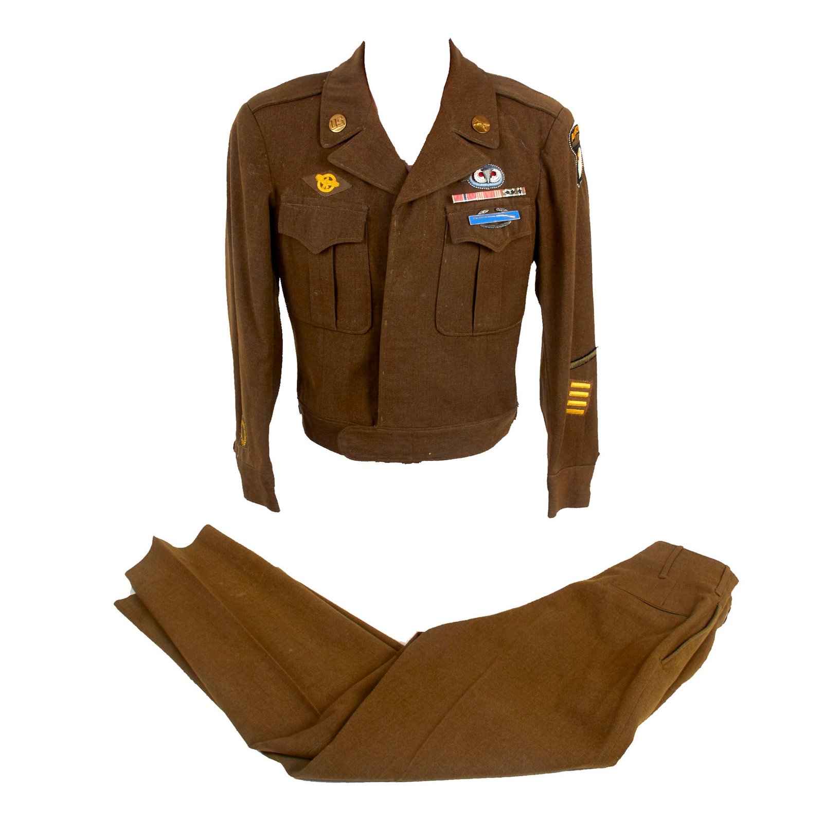 Buy Original U.S. WWII 501st Parachute Infantry Regiment, 101st Airborne Division Ike Jacket With Dog Tag Bead Personalized Bordered Insignia | Original Firearms Antique For Sale