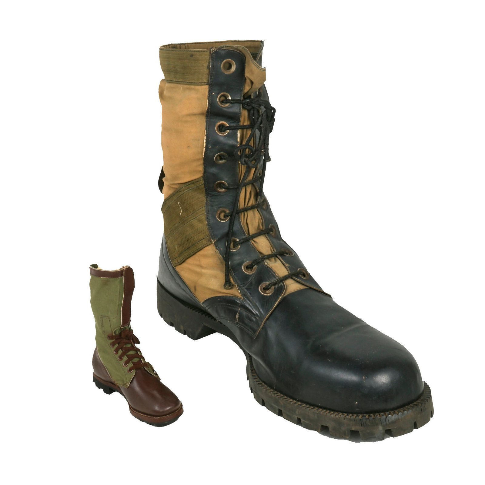 Buy Original U.S. Vietnam War Enormous Scale Jungle Boot Made from Correct Materials - Possibly for Training | Original Firearms Antique For Sale