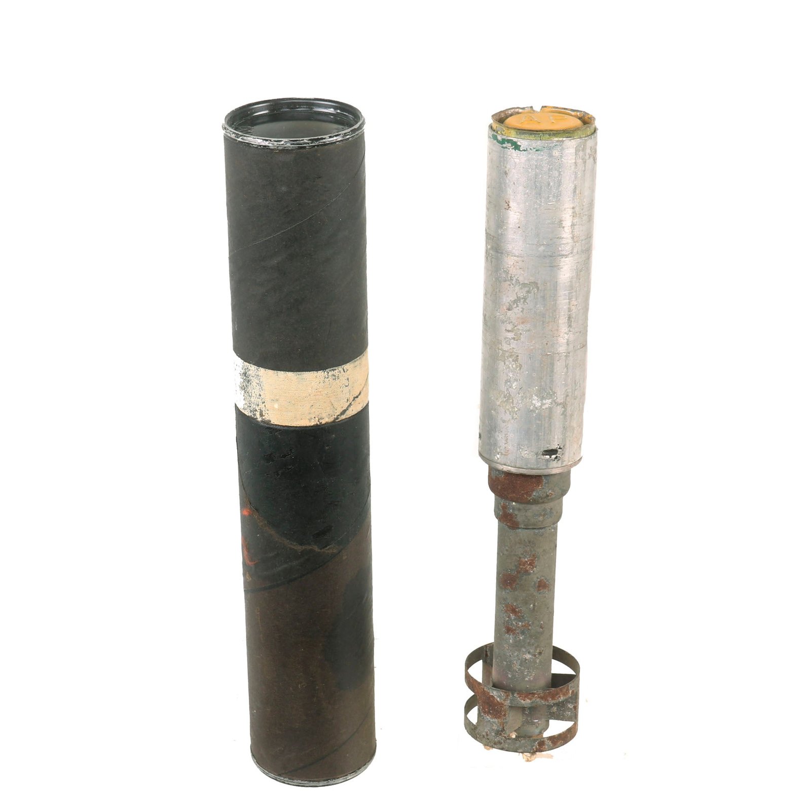 Buy Original U.S. WWII M21A1 Green Star Signal Parachute Flare in Tube - Dated April 1944 | Original Firearms Antique For Sale
