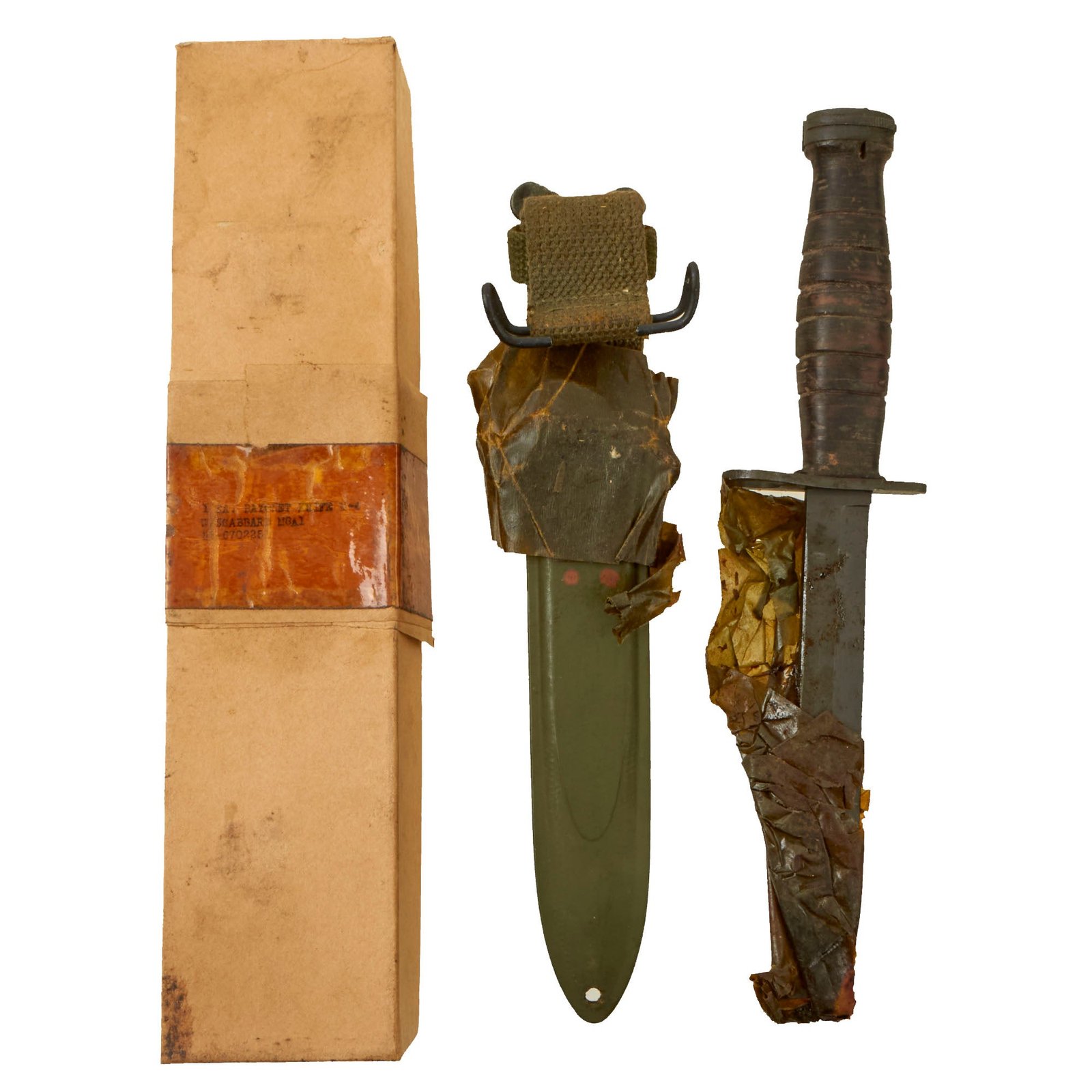 Buy Original U.S. WWII Boxed N.O.S. M4 Bayonet & Fighting Knife by CASE with M8A1 Scabbard by B.M. Co. | Original Firearms Antique For Sale