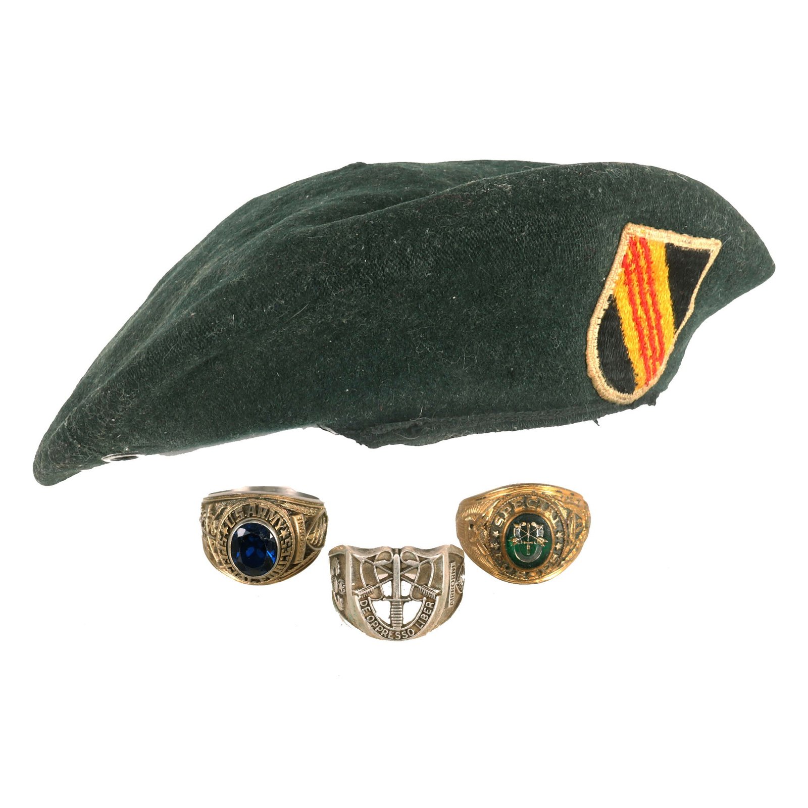 Buy Original U.S. Vietnam War Era 5th Special Forces Group SFG Airborne Green Beret with Flash and (3) SF Rings - Ring Sizes 14 US / Z+3 UK | Original Firearms Antique For Sale