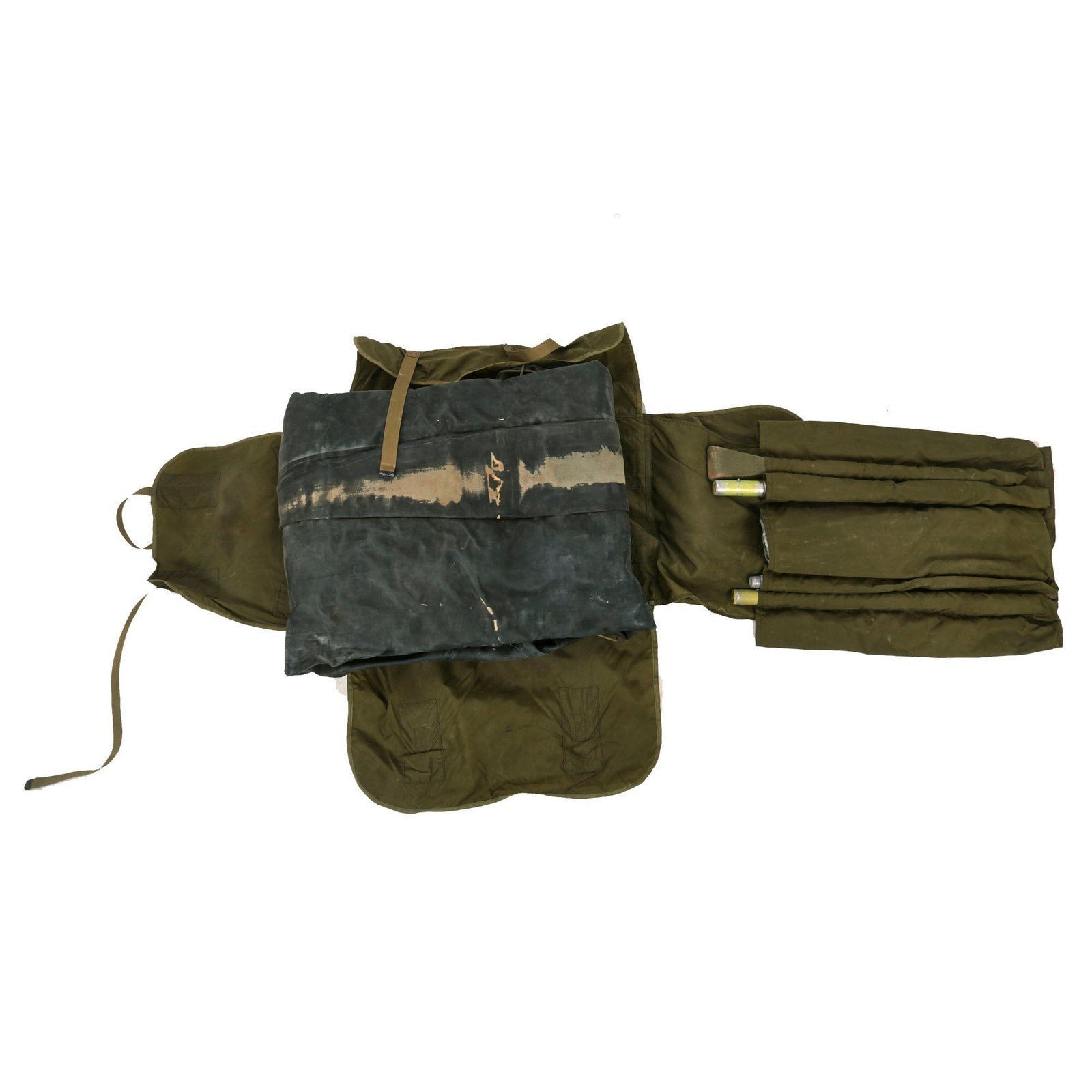 Buy Original U.S. Vietnam War Era 3-Person Pneumatic Reconnaissance Boat Set With Oars, Pump and Carry Case | Original Firearms Antique For Sale