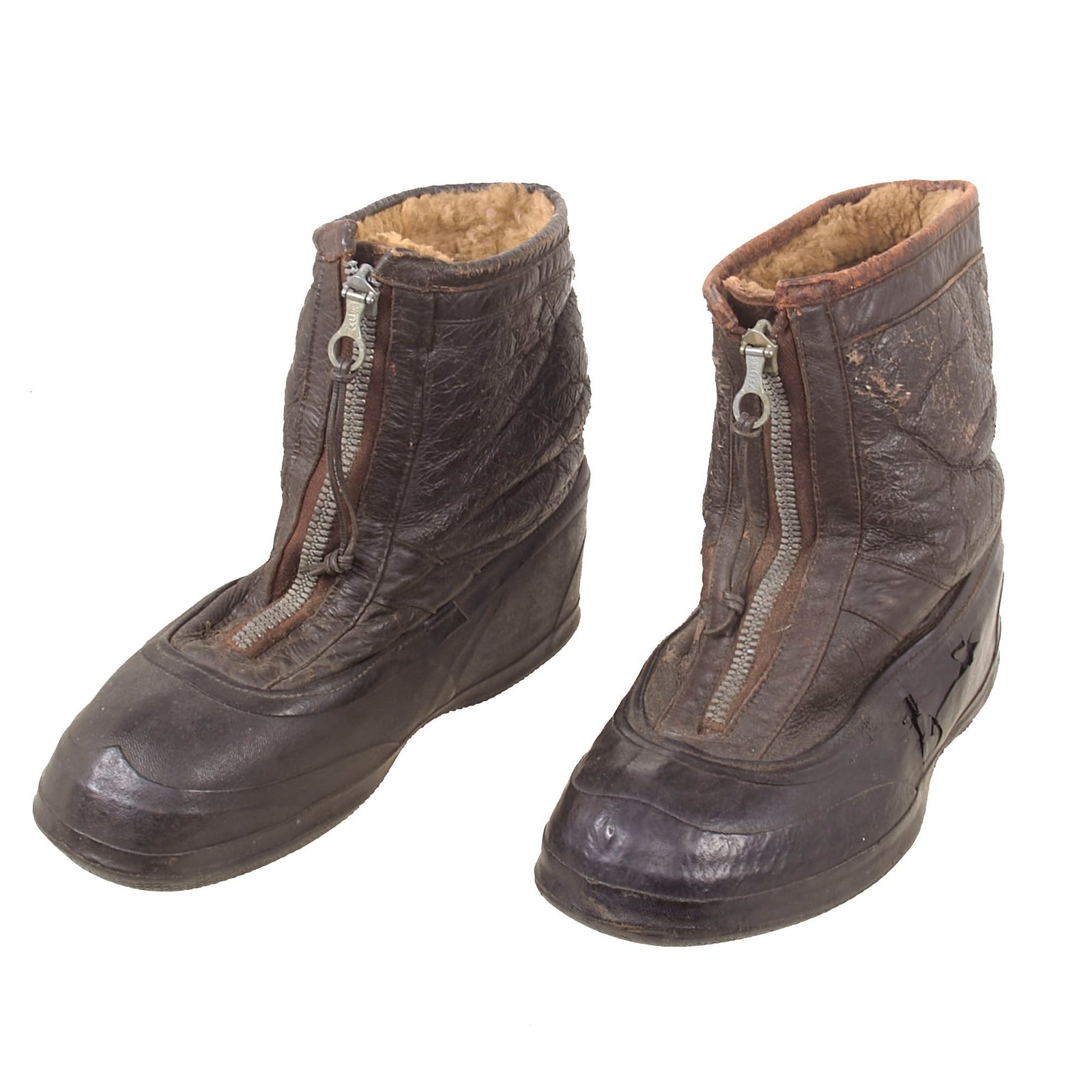Buy Original U.S. WWII Army Air Forces Flying Winter Type A6 Boots in Size Large | Original Firearms Antique For Sale