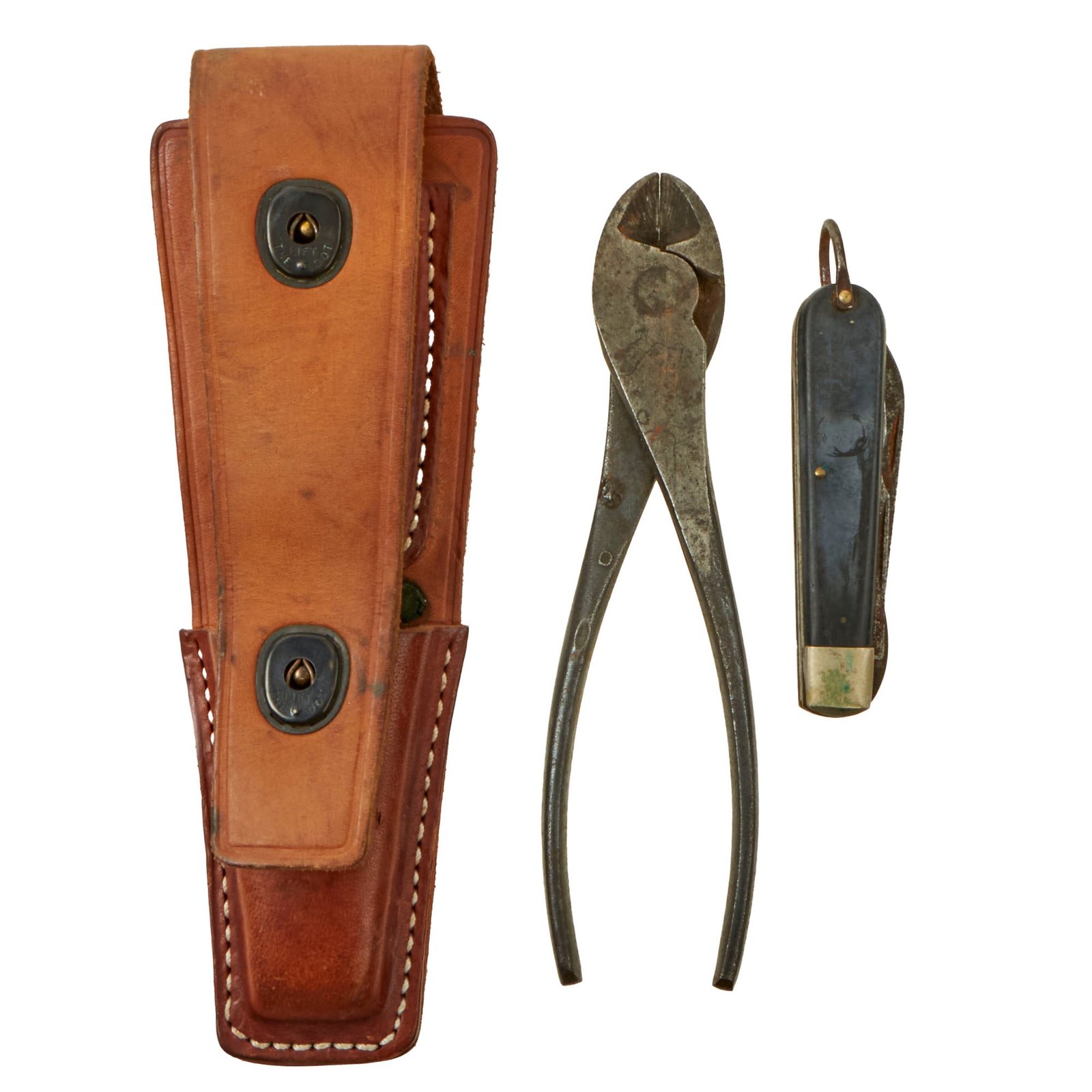 Buy Original U.S. WWII US Army Signal Corps Lineman’s Tool Set With CS-34 Leather Pouch, TL-29 Pocket Knife and Channellock Pliers | Original Firearms Antique For Sale