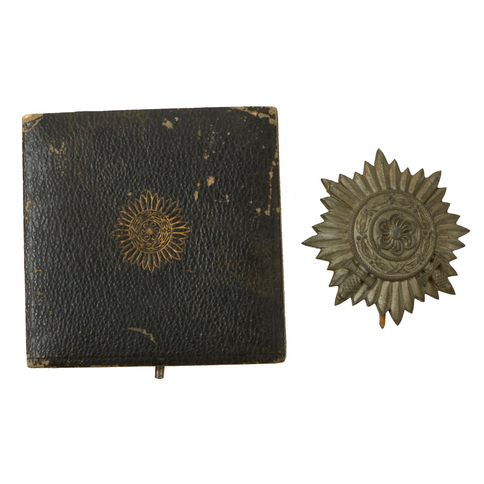 Buy Original German WWII Cased Ostvolk Eastern Peoples Medal First Class in Gold with Swords | Original Firearms Antique For Sale